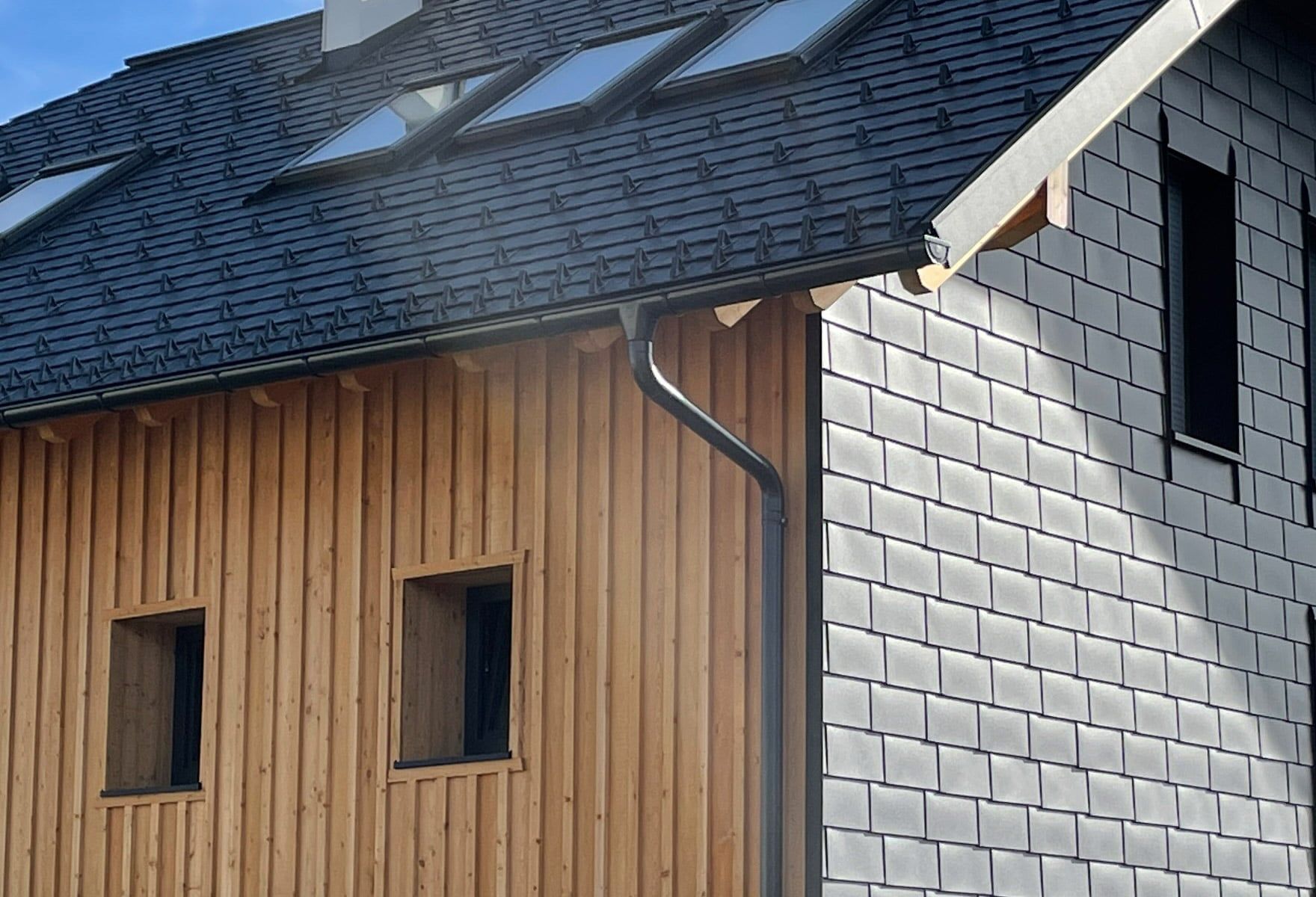 Schindel - Smooth Fassade mit Holz